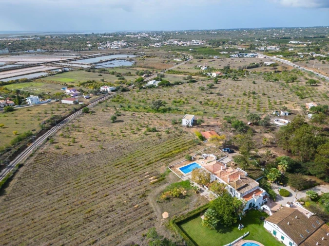 Quinta T4 para Venda em Olhão Foto 33