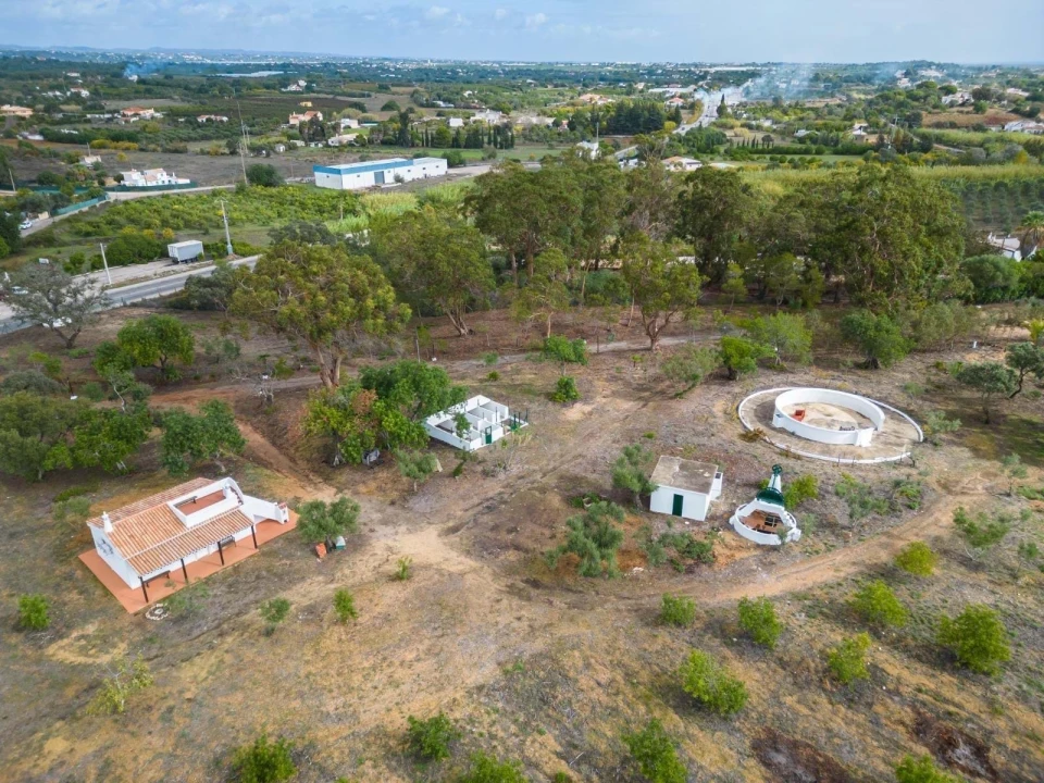 Quinta T4 para Venda em Olhão Foto 34