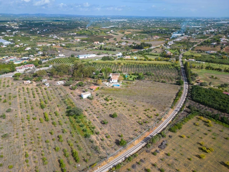 Quinta T4 para Venda em Olhão Foto 42