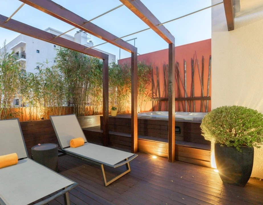 Apartamento T6 para Venda em São Domingos de Benfica Foto 7