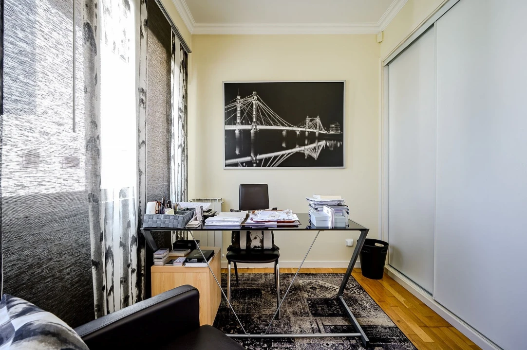 Apartamento T6 para Venda em São Domingos de Benfica Foto 10