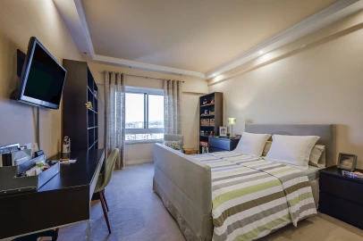 Apartamento T6 para Venda em São Domingos de Benfica