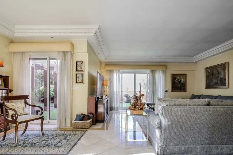 Apartamento T6 para Venda em São Domingos de Benfica Foto 20