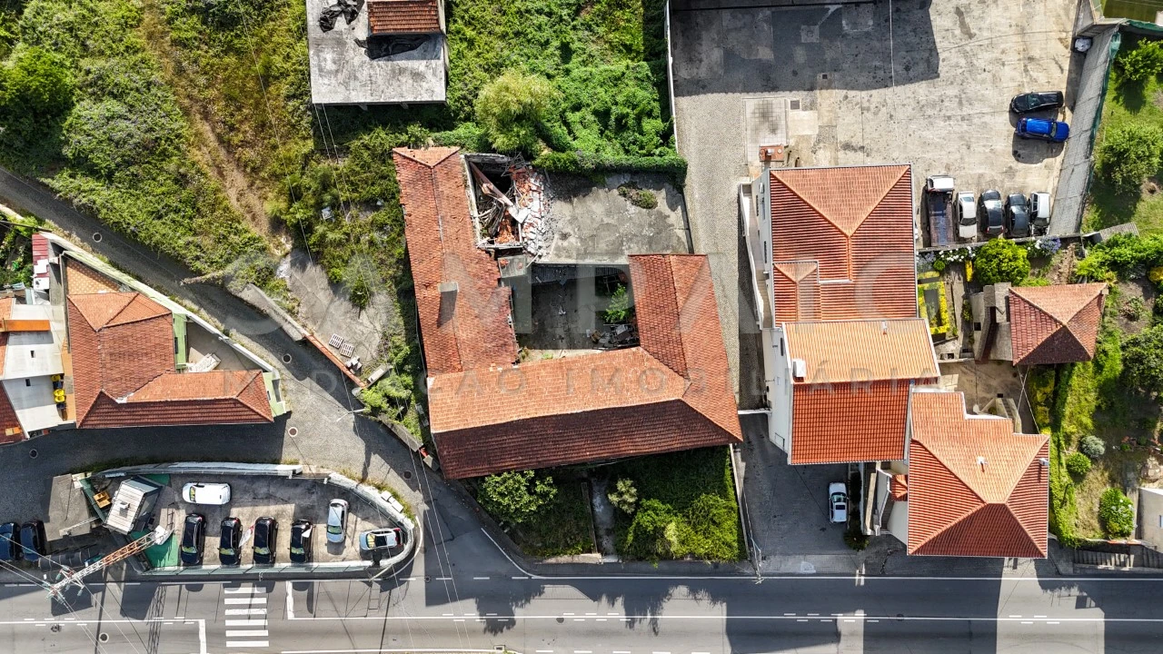Moradia T3 para Venda em Fânzeres e São Pedro da Cova Foto 9