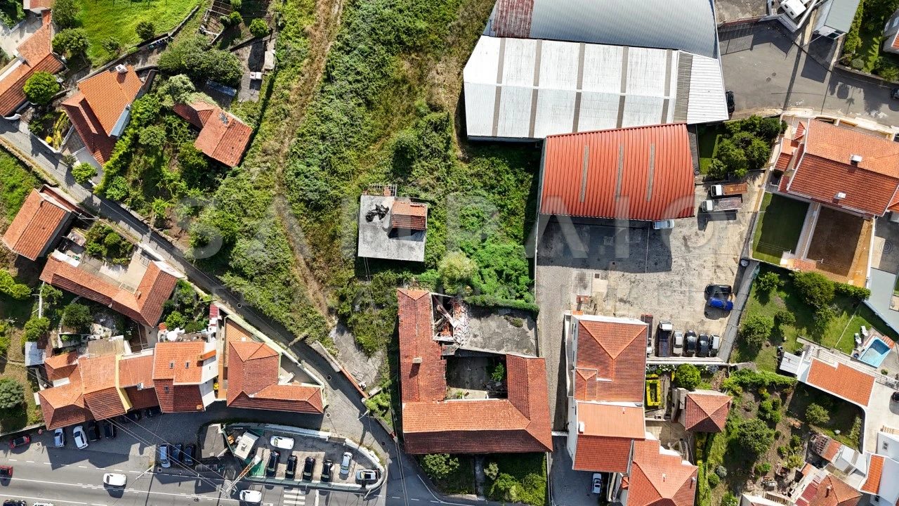 Moradia T3 para Venda em Fânzeres e São Pedro da Cova Foto 11