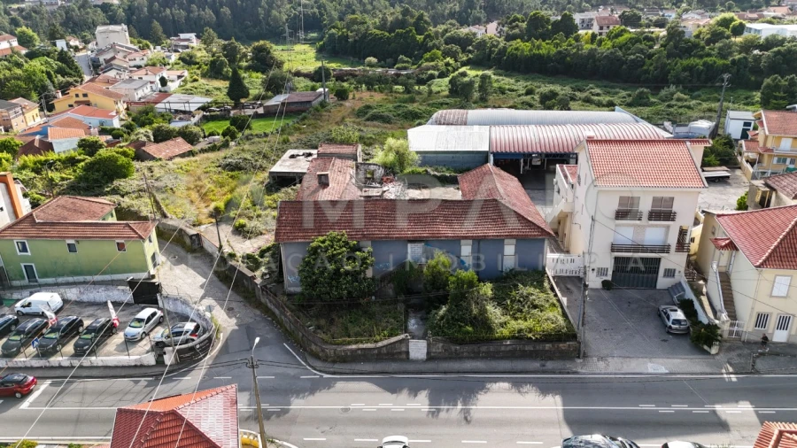 Moradia T3 para Venda em Fânzeres e São Pedro da Cova Foto 2