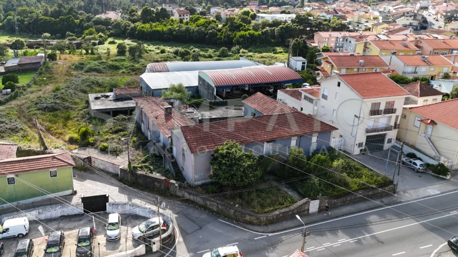 Moradia T3 para Venda em Fânzeres e São Pedro da Cova Foto 5