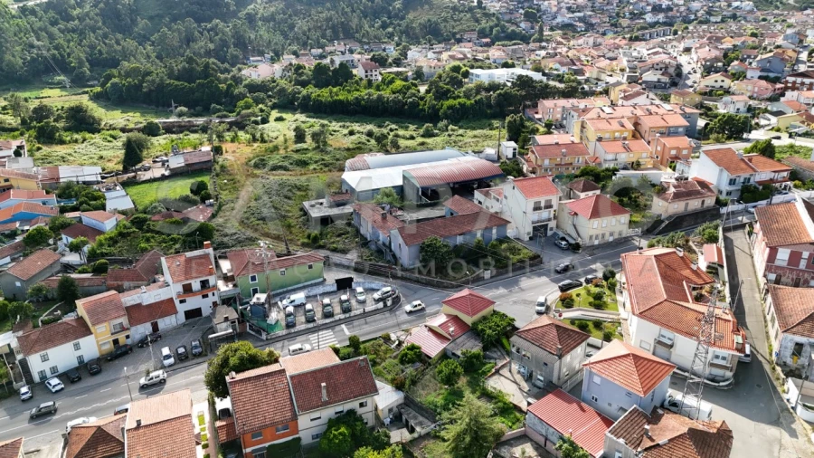 Moradia T3 para Venda em Fânzeres e São Pedro da Cova Foto 6