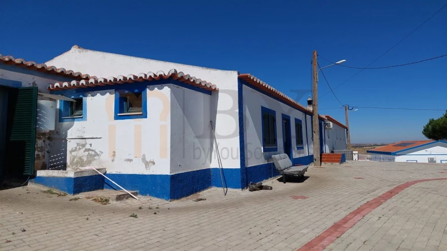 Moradia T3 para Venda em Alcaria Ruiva Foto 2