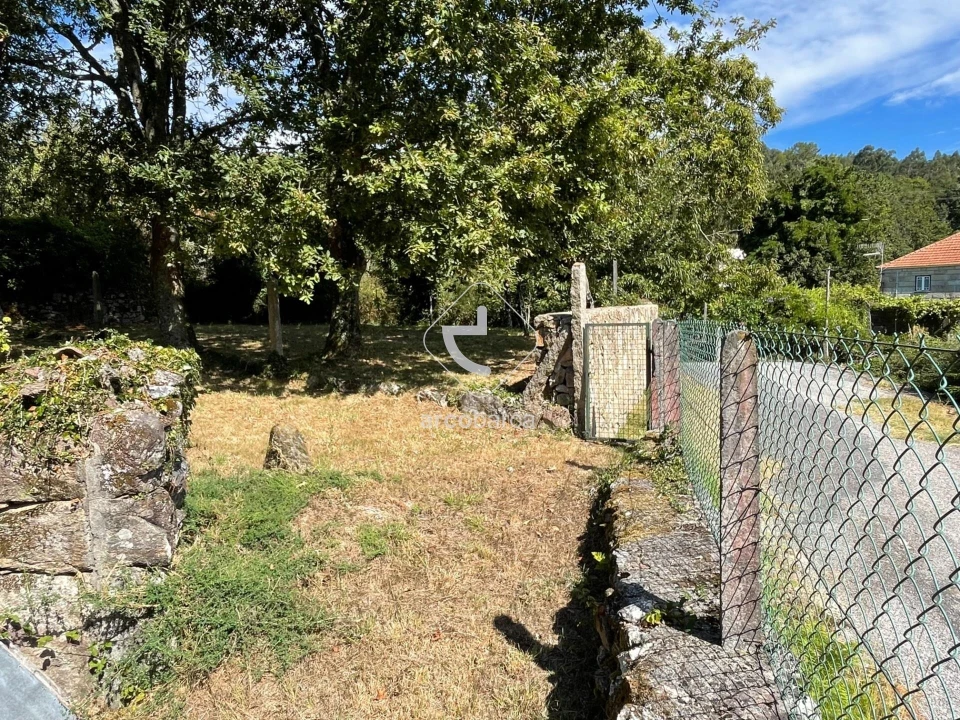 Moradia T2 para Venda em Romarigães Foto 36