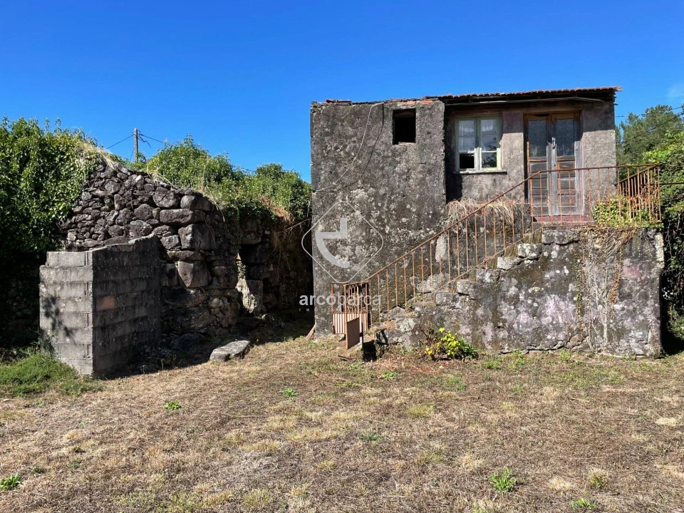 Moradia T2 para Venda em Romarigães Foto 7