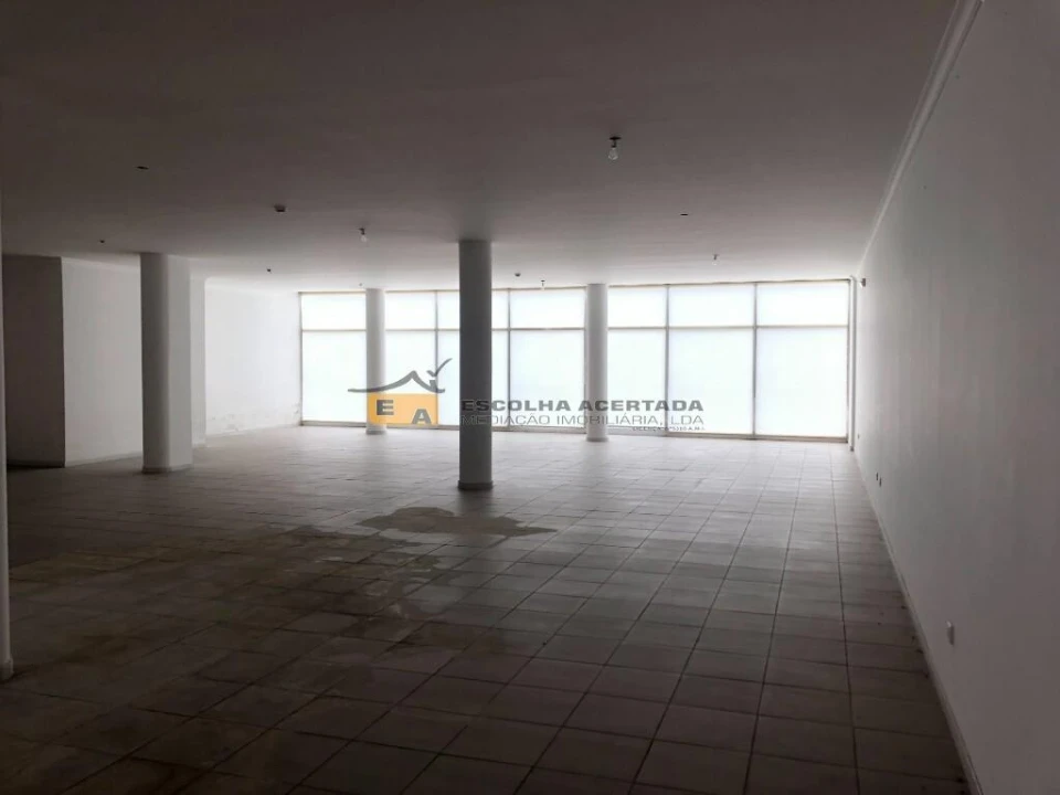 Negócio para Venda em Agrela Foto 3