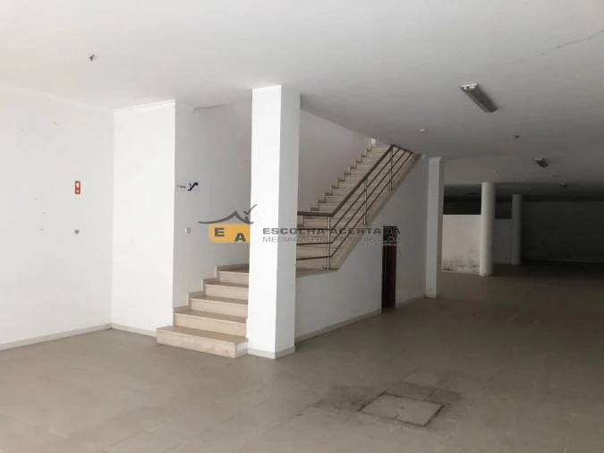 Negócio para Venda em Agrela Foto 21