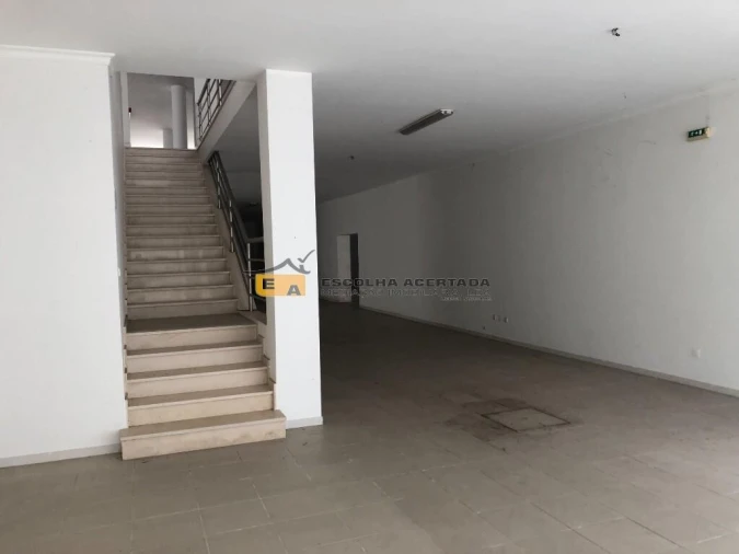 Negócio para Venda em Agrela Foto 18