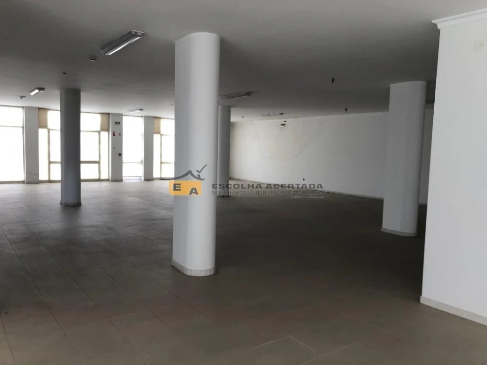 Negócio para Venda em Agrela Foto 15