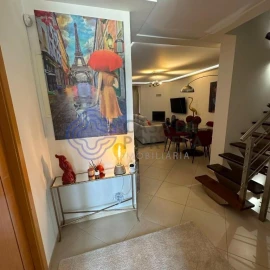 Moradia T5 para Venda em Quarteira