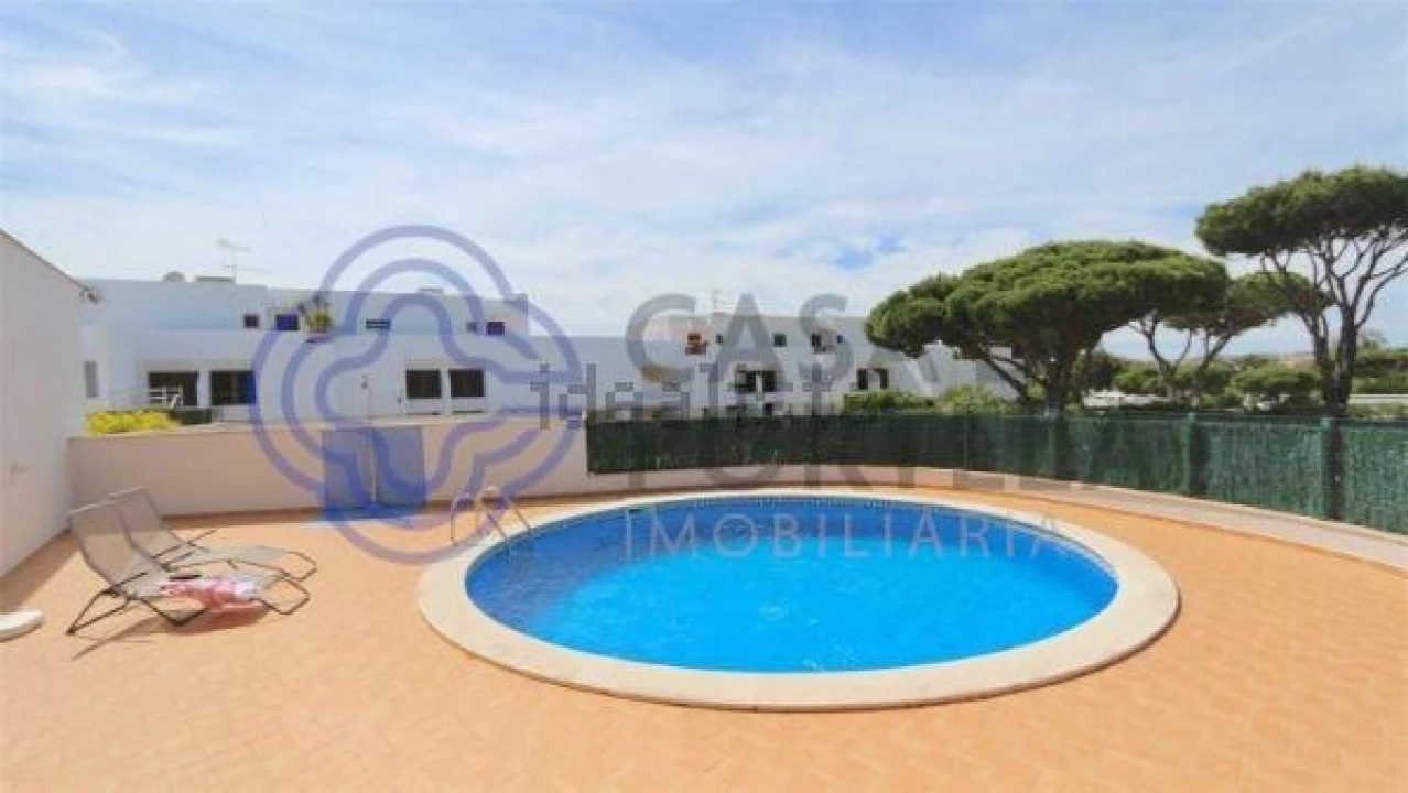 Moradia T5 para Venda em Quarteira Foto 53