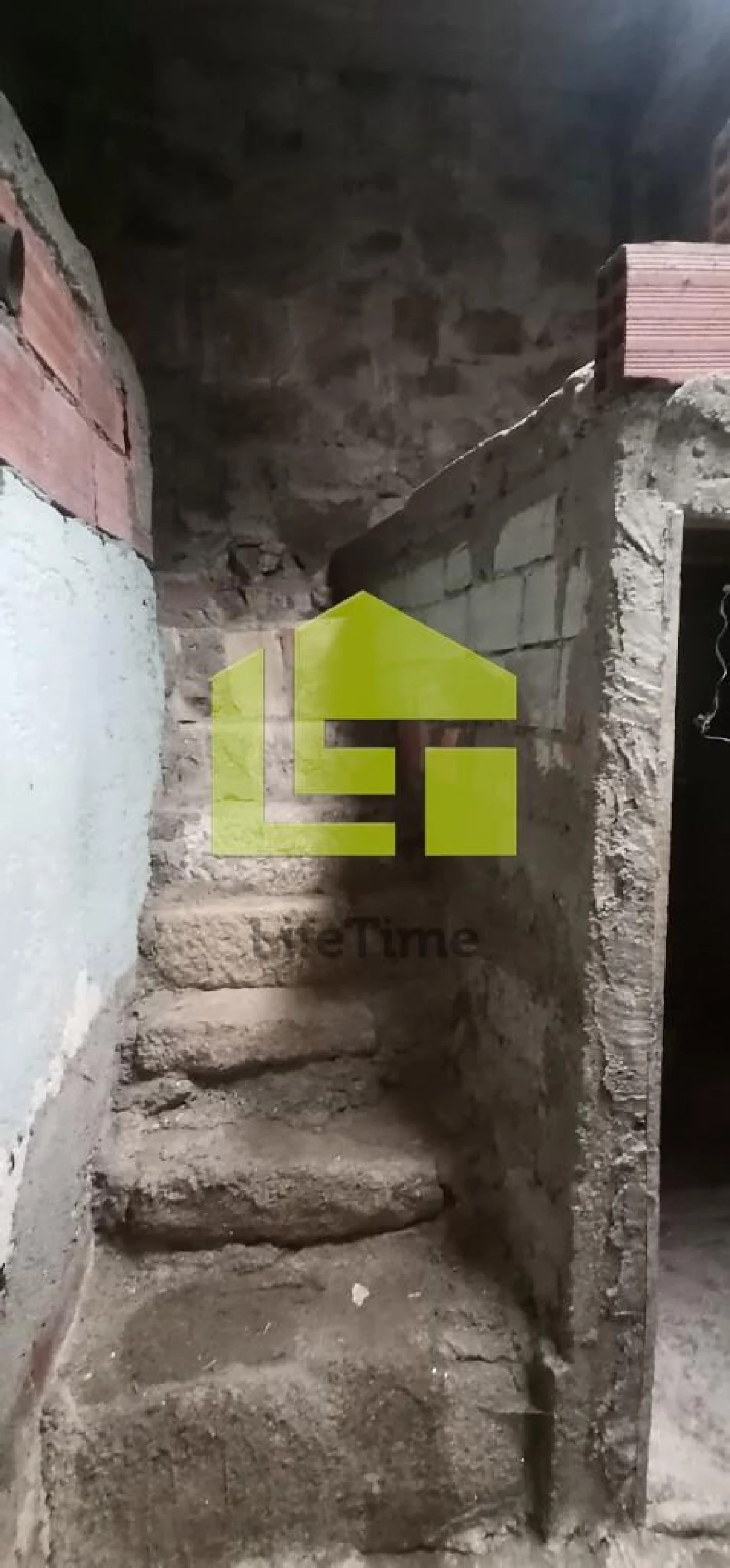 Moradia T4 para Venda em Longroiva Foto 35