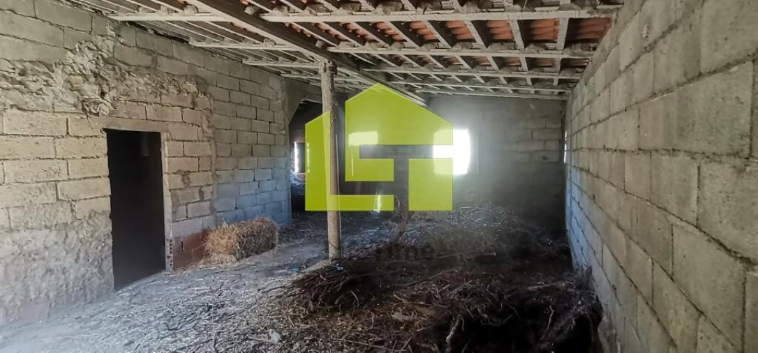 Moradia T4 para Venda em Longroiva Foto 62