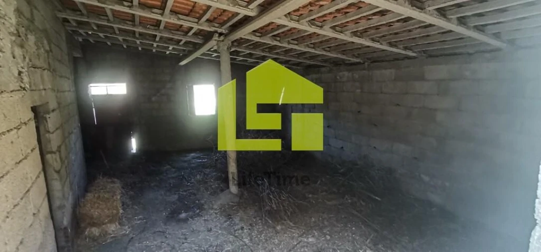 Moradia T4 para Venda em Longroiva Foto 63