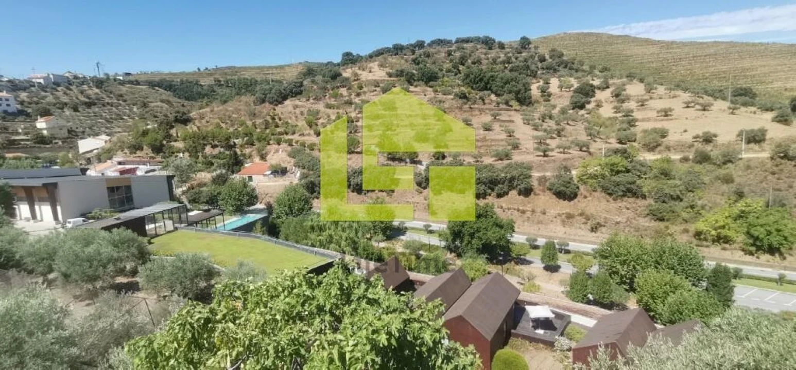 Moradia T4 para Venda em Longroiva Foto 73