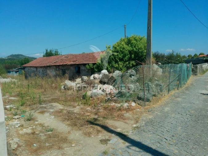 Moradia T3 para Venda em Sande (São Martinho) Foto 20