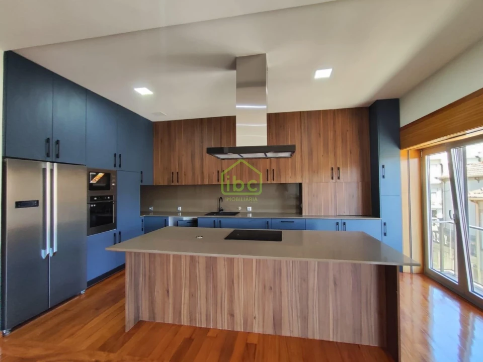 Apartamento T4 para Venda em Póvoa de Varzim, Beiriz e Argivai Foto 29