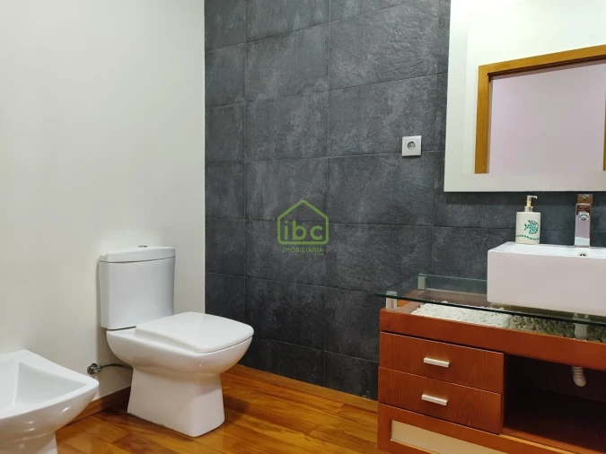 Apartamento T4 para Venda em Póvoa de Varzim, Beiriz e Argivai Foto 8