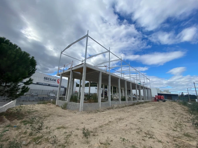 Armazém para Venda em Lordelo Foto 9