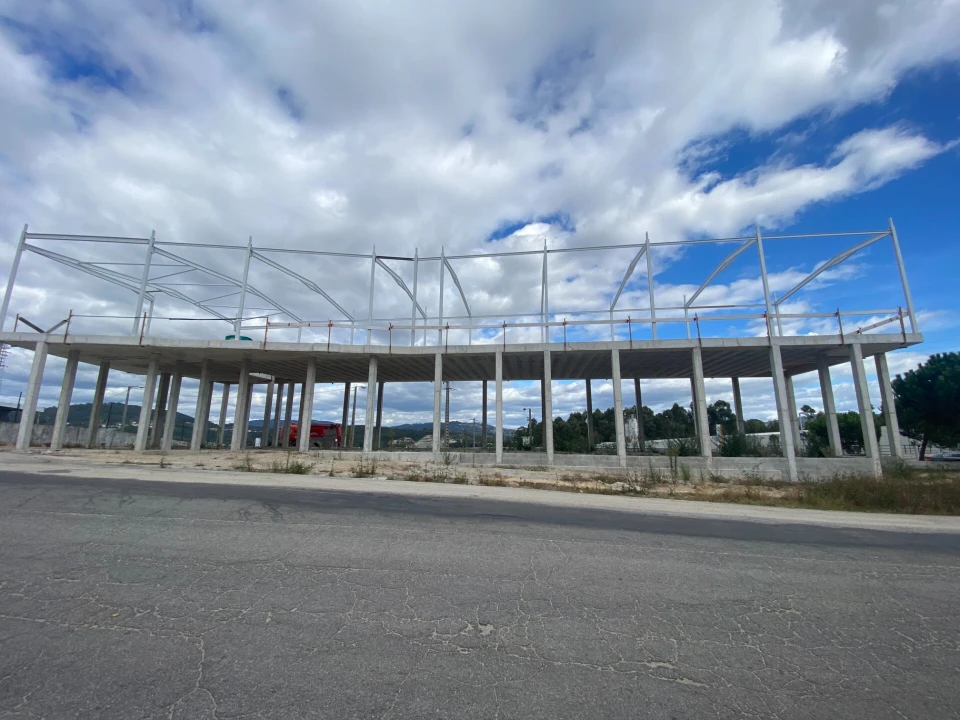 Armazém para Venda em Lordelo Foto 11