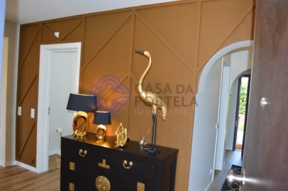 Moradia T4 para Venda em Quarteira