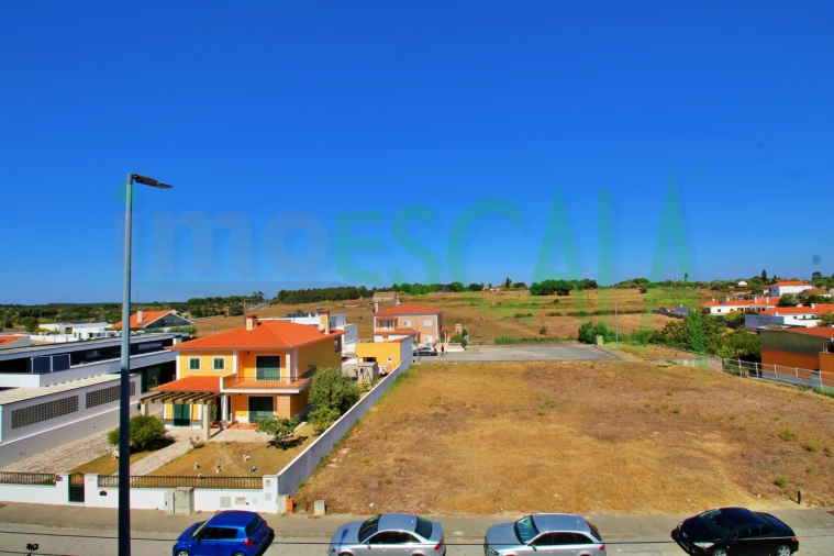 Apartamento T3 para Venda em Cartaxo e Vale da Pinta Foto 22