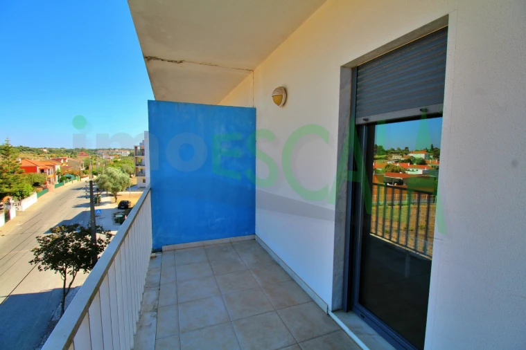 Apartamento T3 para Venda em Cartaxo e Vale da Pinta Foto 17