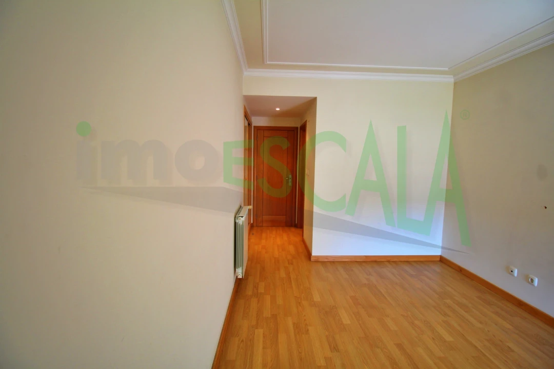 Apartamento T3 para Venda em Cartaxo e Vale da Pinta Foto 32