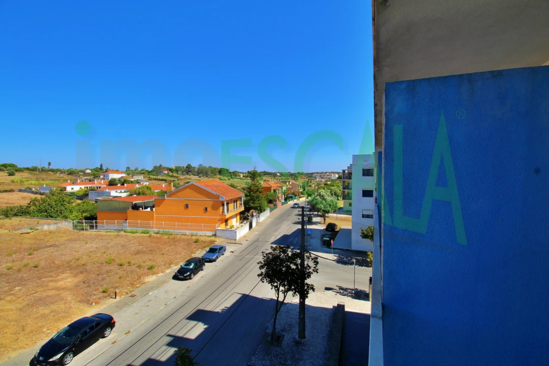 Apartamento T3 para Venda em Cartaxo e Vale da Pinta Foto 21