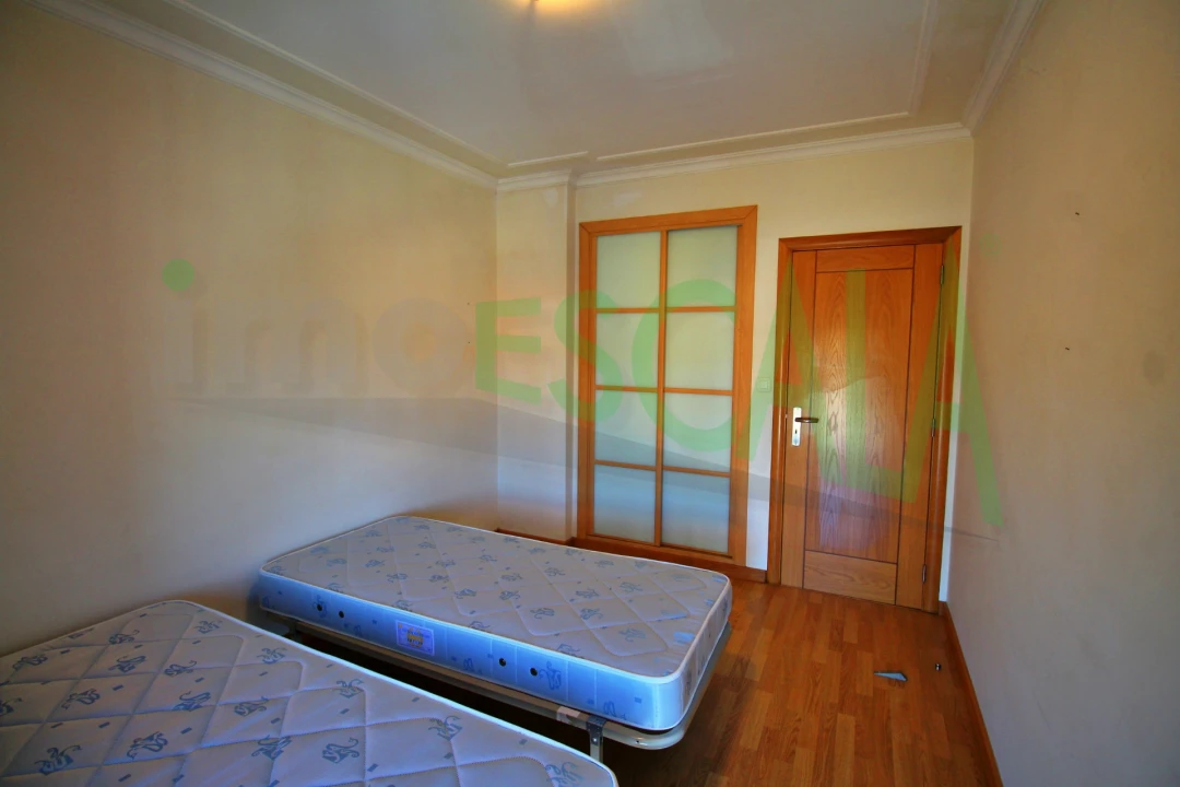 Apartamento T3 para Venda em Cartaxo e Vale da Pinta Foto 25