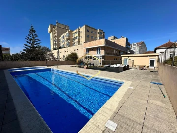 Apartamento T4 para Venda em Póvoa de Varzim, Beiriz e Argivai