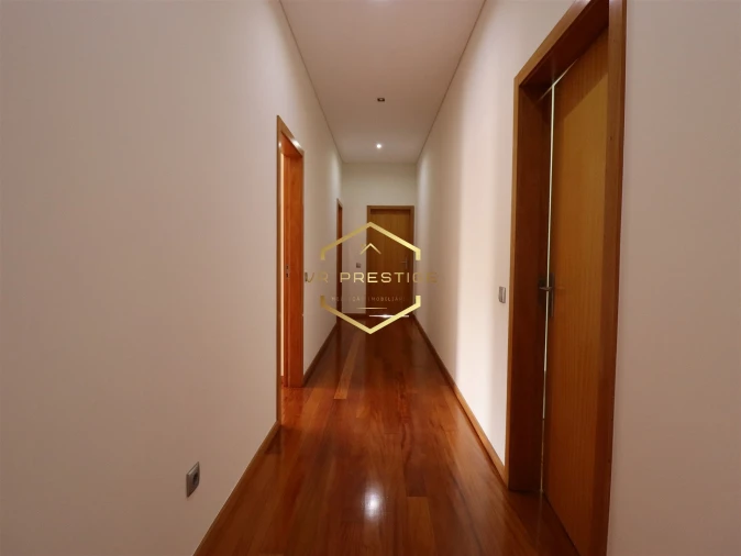 Apartamento T4 para Venda em Póvoa de Varzim, Beiriz e Argivai Foto 39