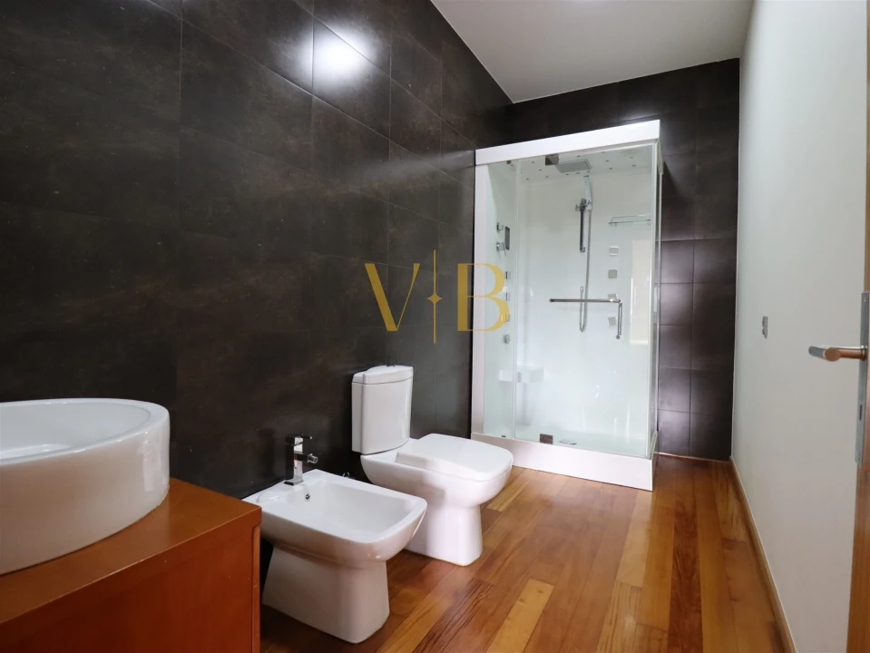 Apartamento T4 para Venda em Póvoa de Varzim, Beiriz e Argivai Foto 17
