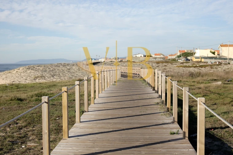 Terreno para Venda em Aguçadoura e Navais Foto 4
