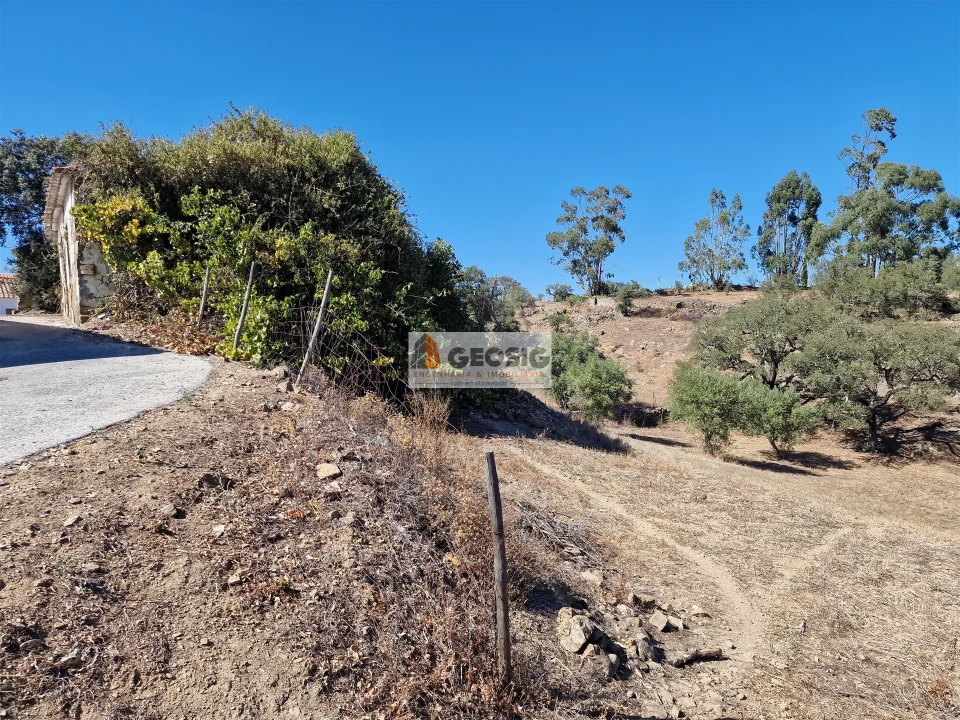 Moradia T3 para Venda em Santa Cruz Foto 4