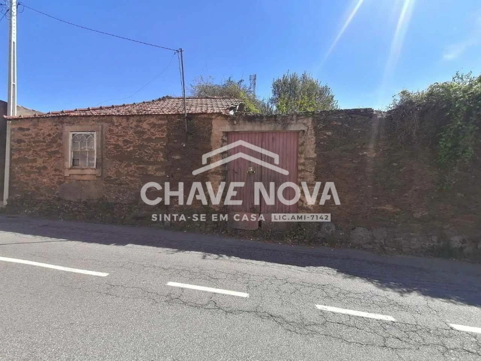 Terreno P/ Prédio para Venda em Esmoriz Foto 1