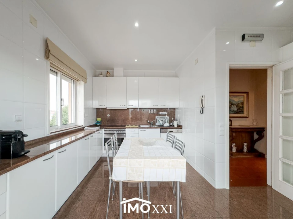 Apartamento T3 para Venda em São João da Madeira Foto 11