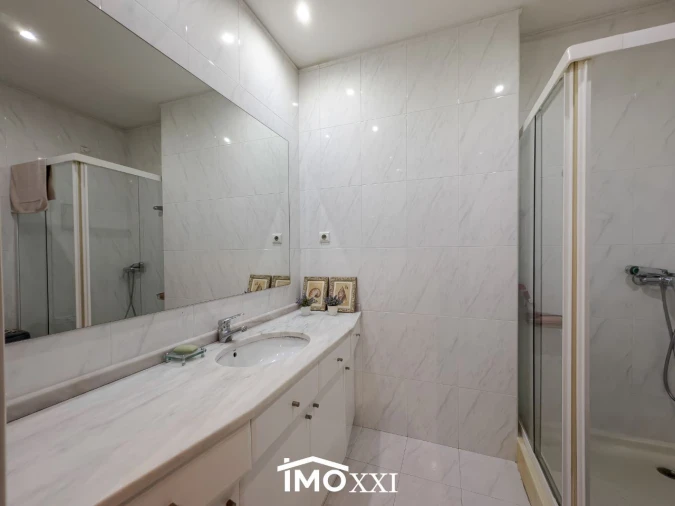 Apartamento T3 para Venda em São João da Madeira Foto 3