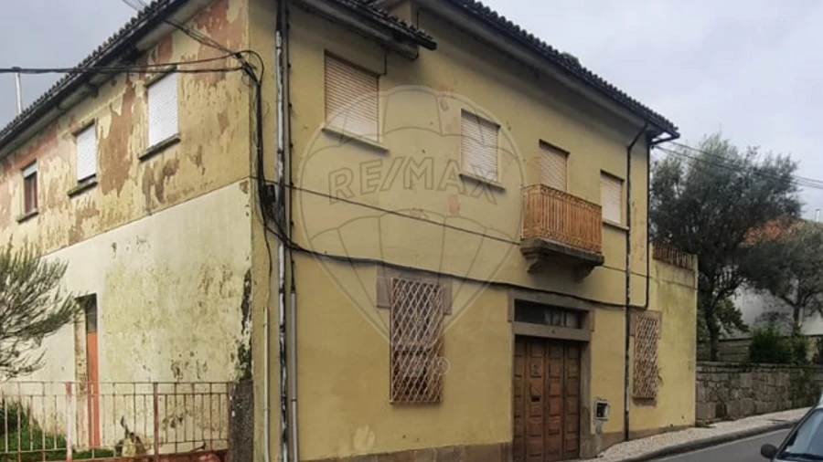 Moradia T4 para Venda em Tondela e Nandufe