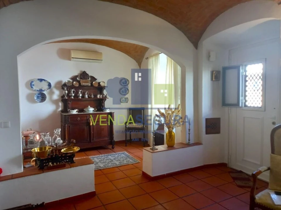 Moradia T4 para Venda em Santo Agostinho e São João Baptista e Santo Amador Foto 2