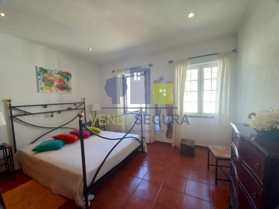 Moradia T4 para Venda em Santo Agostinho e São João Baptista e Santo Amador Foto 29