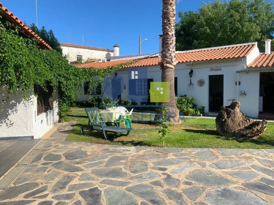 Moradia T4 para Venda em Santo Agostinho e São João Baptista e Santo Amador Foto 45