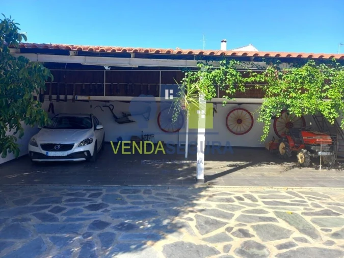 Moradia T4 para Venda em Santo Agostinho e São João Baptista e Santo Amador Foto 48