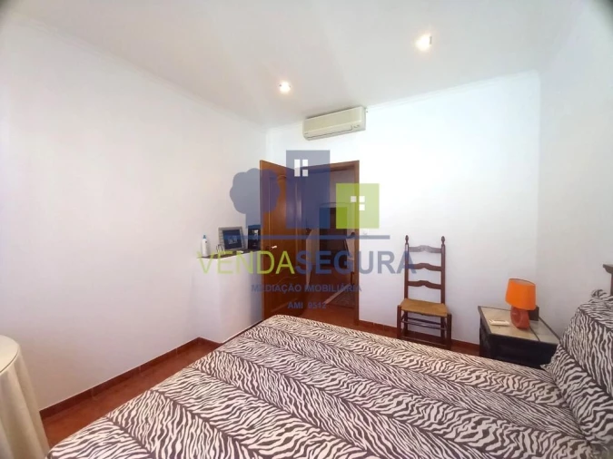 Moradia T4 para Venda em Santo Agostinho e São João Baptista e Santo Amador Foto 26